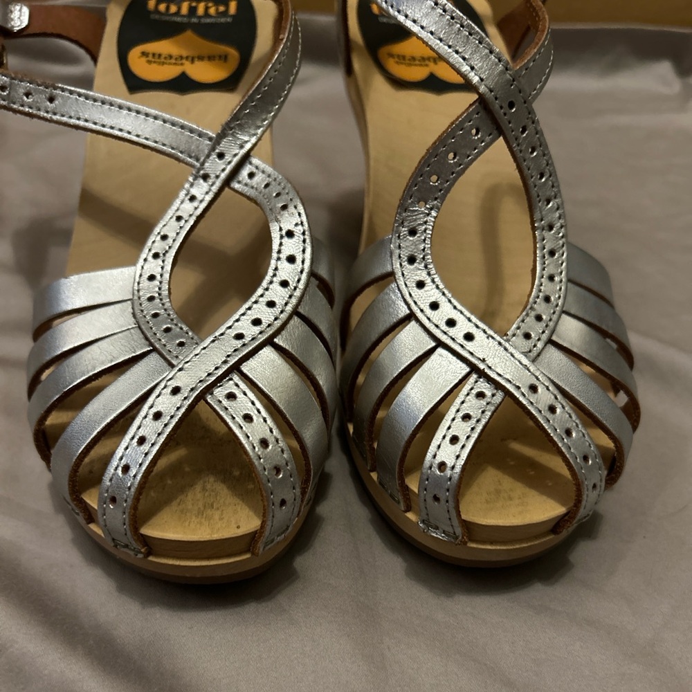Swedish Hasbeens silver leather wooden clog sandals Size 7.5 - Picture 2 of 11
